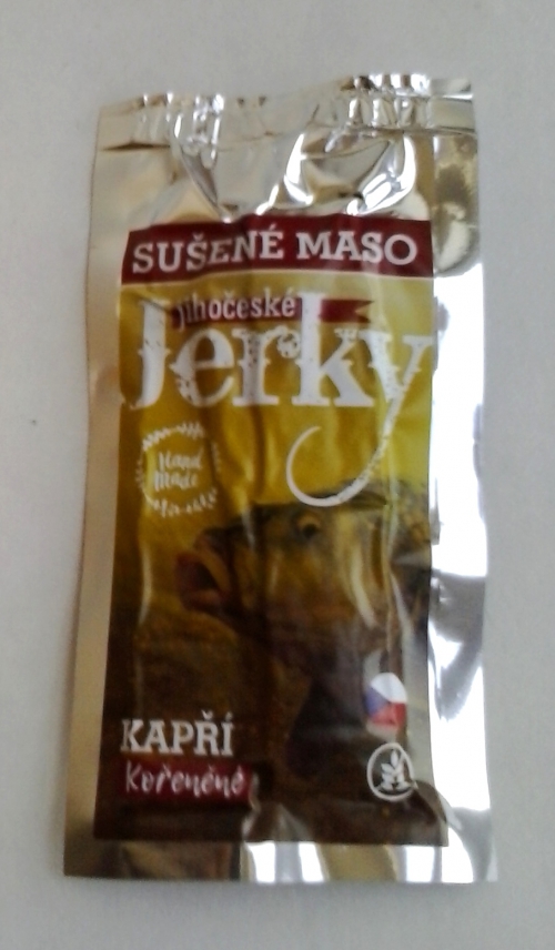 Kapří jerky - kořeněné (2019)