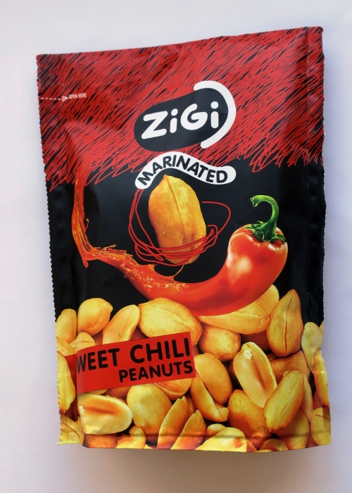 Marinované arašídy s příchutí sladkého chilli (2020)