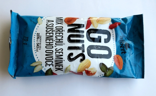 Go nuts Mix ořechů, semínek a sušeného ovoce (2020)