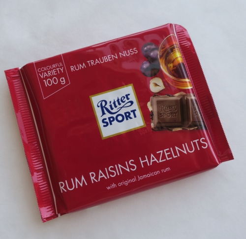 Ritter sport rum/rozinky/lískové ořechy (2022)